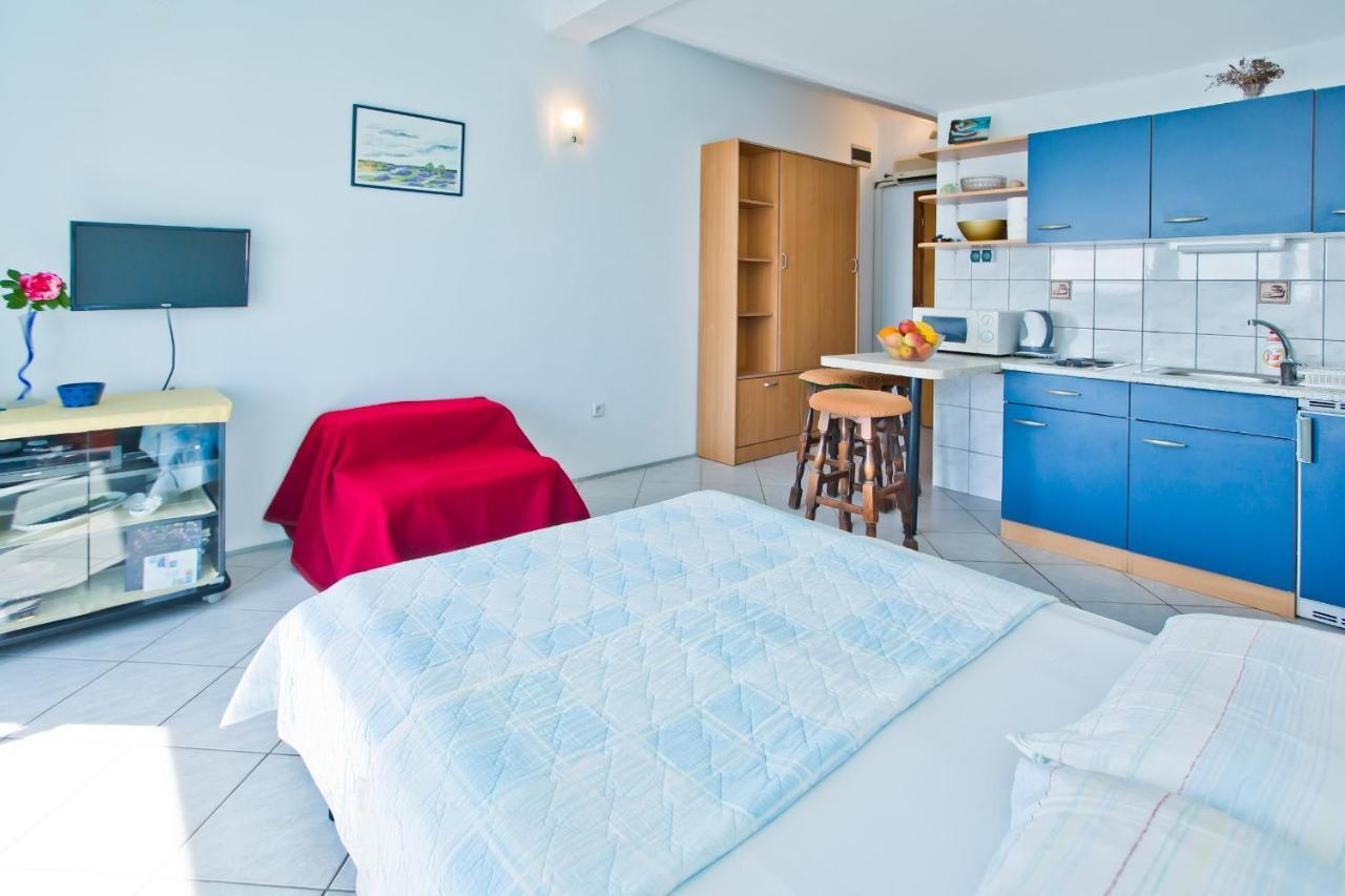 Apartments Cloud Хвар Екстер'єр фото